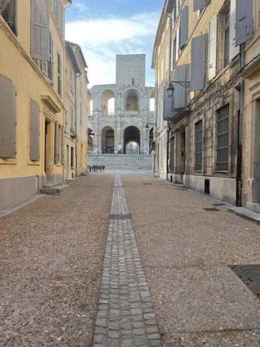 "La Maison Jaune" Arles Centre Terrasse Exterior photo